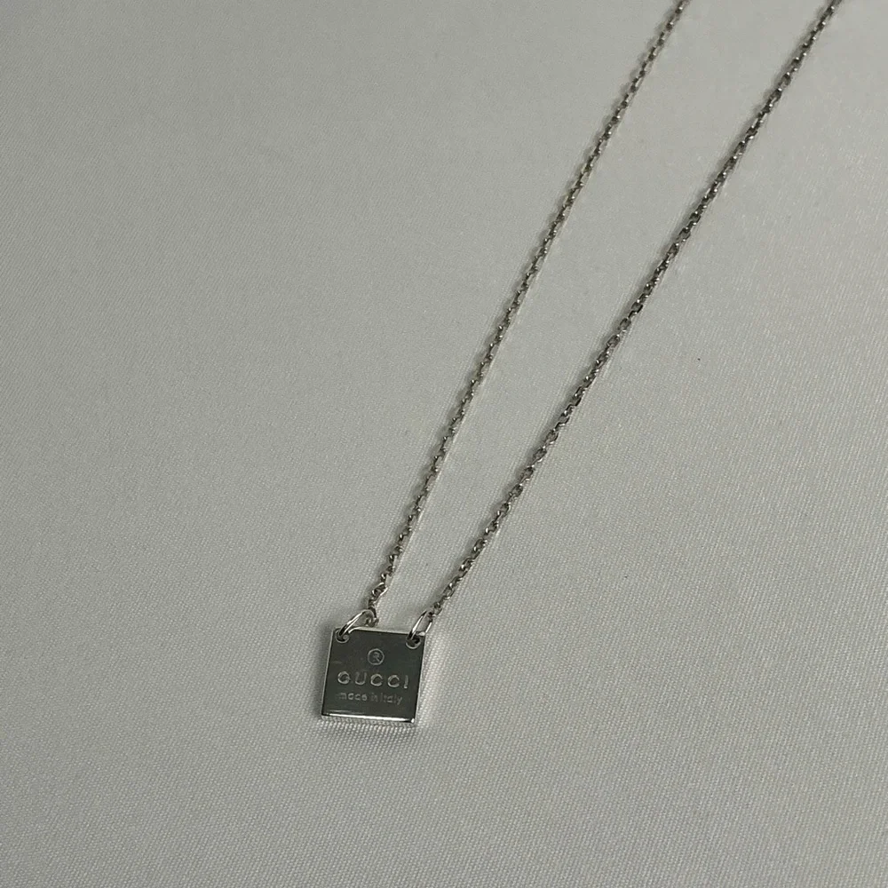 Authentic Gucci Square Plate Tag Pendant 925 Silver Necklace Signature Clasp - Picture 5 of 14